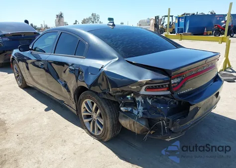 2016 Dodge Charger Sxt z USA, uszkodzony, nr VIN 2C3CDXHG6GH347838